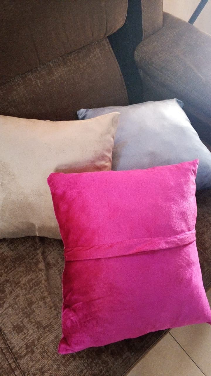 Throw pillows for rent